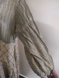 xxl Elegant green &amp; Beige Full Flared Anarkali