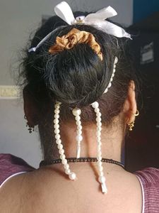Hair Accessory with Pearls