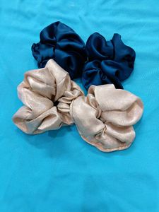 4 cute Scrunchie Set