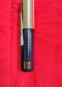 Estee Lauder Sumptuous Extreme Mascara