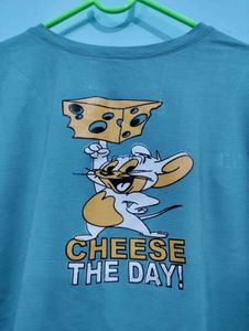 T- Shirt