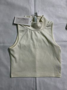 WITH TAG Sleeveless Crop Top