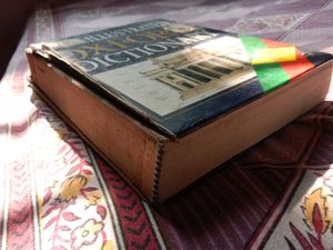 It&#39;s Illustrated Oxford Dictionary