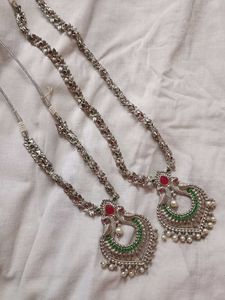 Elegant Silver Necklace Set