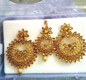 Earrings Set