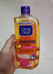 Clean And Clear Facewash 240ml
