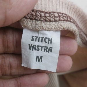 Beige Crop Top With Concentric Brown Hearts