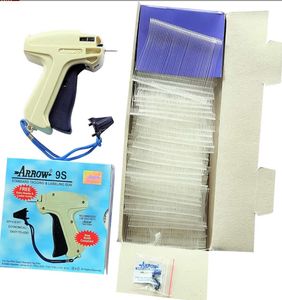 Arrow tag gun with extra needle and tags