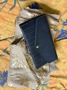 Embroidered Floral Sari And Free  Lack Purse