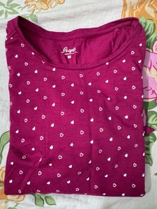 Stylish Maroon Heart Print Top