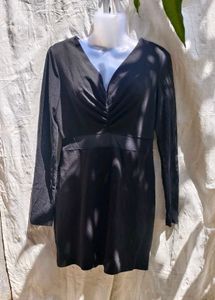 2.17.4 CUTE BLACK BODYCON