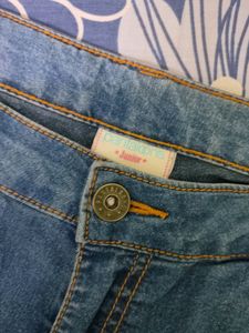 Pantaloons Blue Jeans
