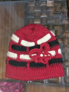 Thick Winter Cap For Ladies.