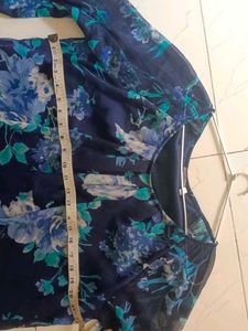 Floral Print Long Sleeve Top