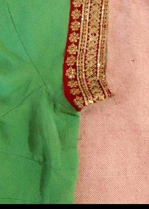 Light Green Blause