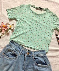 Pinteresty Summer Floral Tops