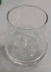 3 Glasses.