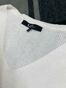 V Neck Crop Fitted Top