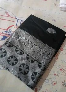 Banarasi Lichi Silk Jecqurd Saree