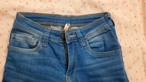 Fitted Jeans 👖