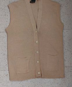 Vintage knitted cardigan vest