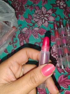 ADS Lipstick Stack