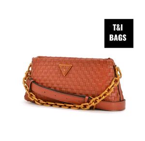 🆕️🔥GUESS SHOULDER BAG