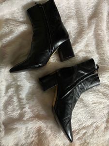 Zara Chic Black Boots