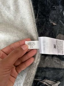 Gray Banana Republic Sweater