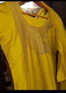 Organza Suit💛