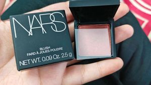 NARS BLUSH
