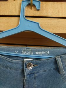 Jeggings