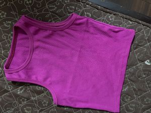 Tank top.
