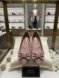 Elegant Pink Bow Ballet Flats