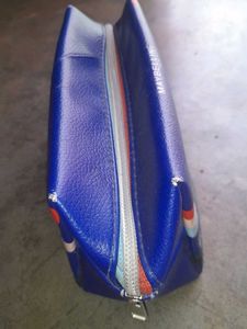 Maybelline Pouch
