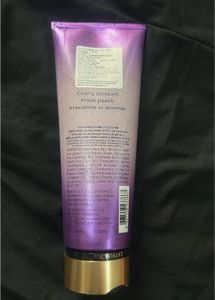 Victoria&#39;s Secret Love Spell