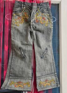 T Shirt And Jeans Combo For Girls