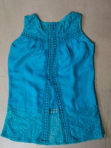 New Trendy Top