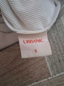 Angelic Graphic Tee. y2k