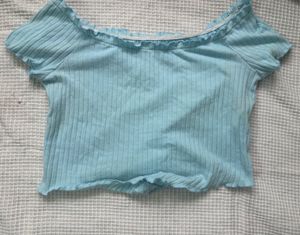 💙 Sky blue ribbed crop