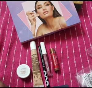 Just Herbs Makeup Set
