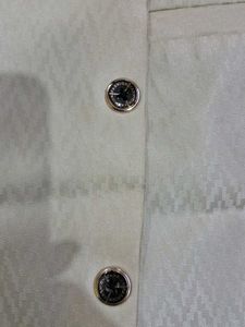 Elegant Sleeveless Ethnic Jacket