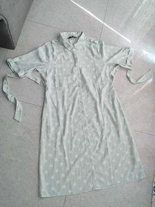 Light Green Colour With White Circles Design