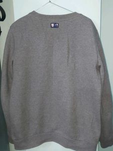 MLB Sweatshirt