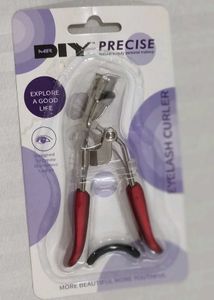 DIY Precise Eyelash Curler
