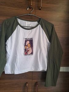 RAGLAN COLOURBLOCK TSHIRT 🤍💸✨️