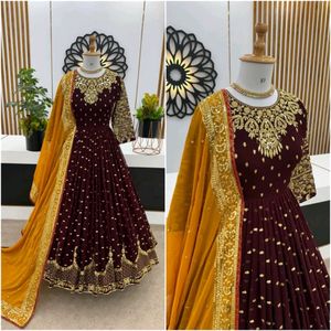 Beautiful Latest Designer Gown Both Side Work❤️