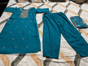 straight kurta set with dupatta