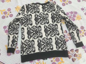 Patterned Zip-Up Cardigan