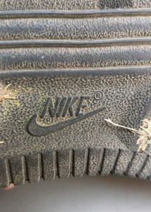 nike grey volt airforce 1(used needs a wash)